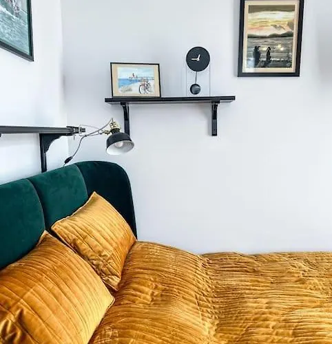 Apartment Art Deco Studio In Old Town